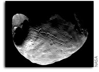 06.07.01.phobos.jpg