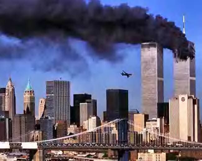 wtc-plane2-crash2-orig.jpg